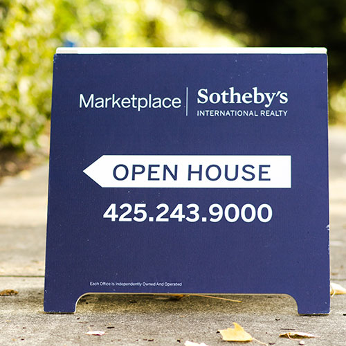 Get the best Real Estate Signs